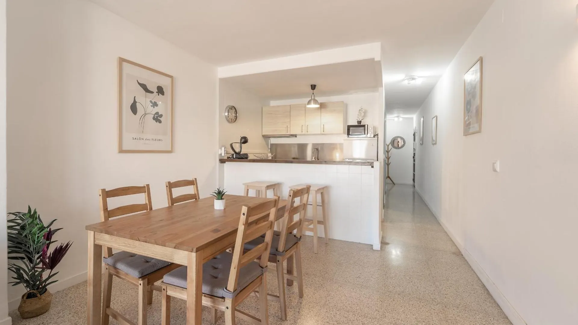אמפוריבראבה Welcs Apartamento 100 Emp Con Vistas Al Canal 0*,